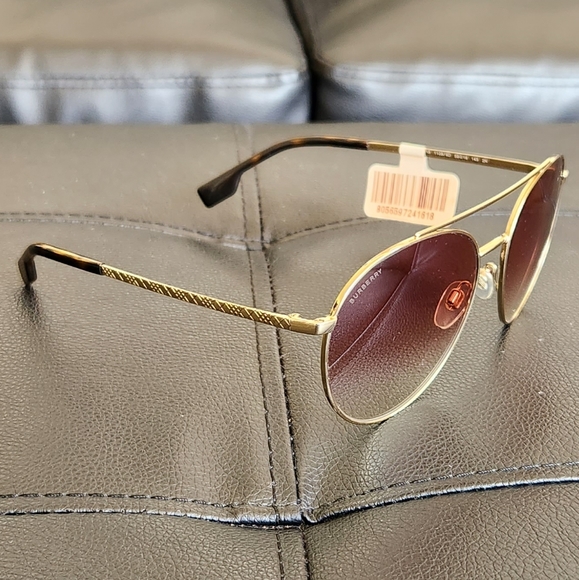 Burberry Gloucester BE3115 1109 Sunglasses Women's Gold/Brown Polar - Picture 1 of 8